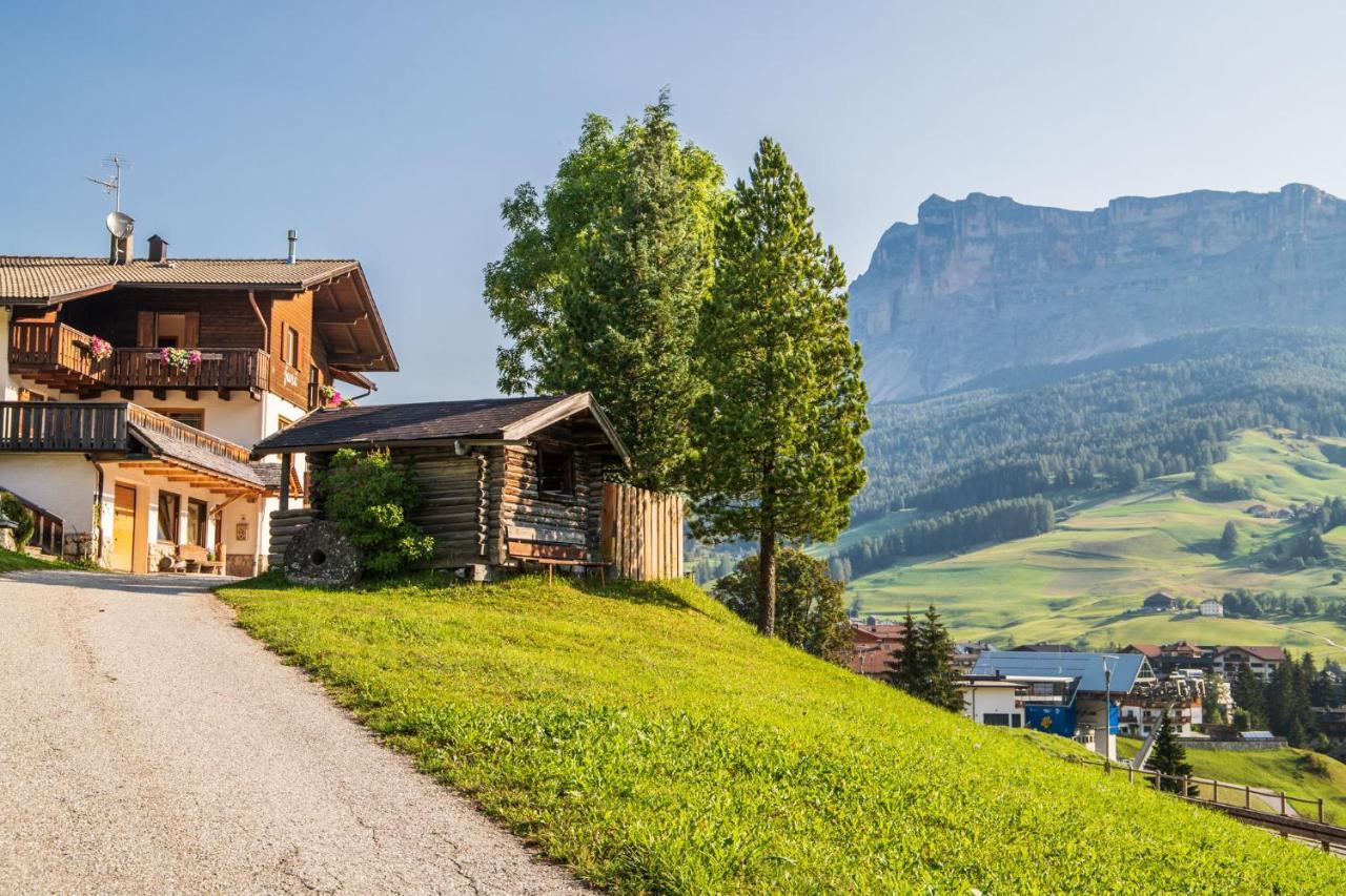 Garni Juri Bed & Breakfast La Villa  Bagian luar foto